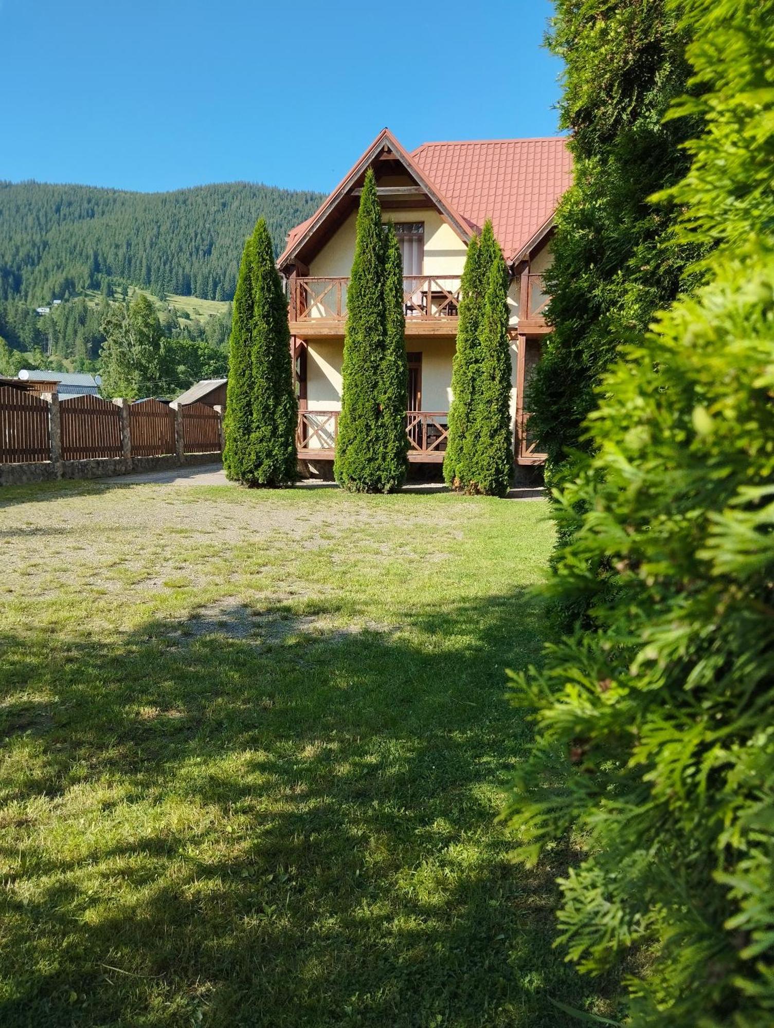 На Березі Черемошу Verkhovyna Exterior photo
